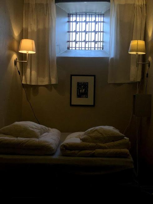 The Old Jailhouse Mandal Hostel Екстериор снимка